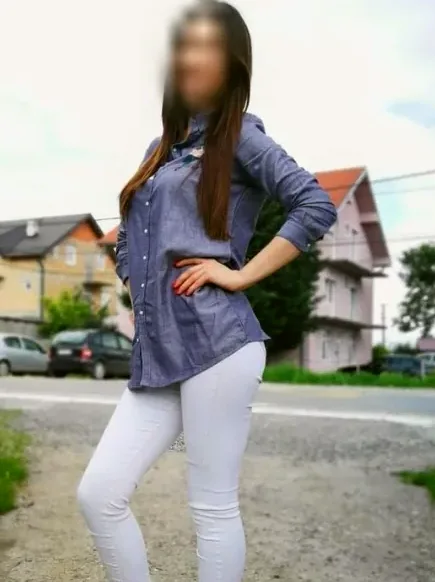 Aleyna, 26
