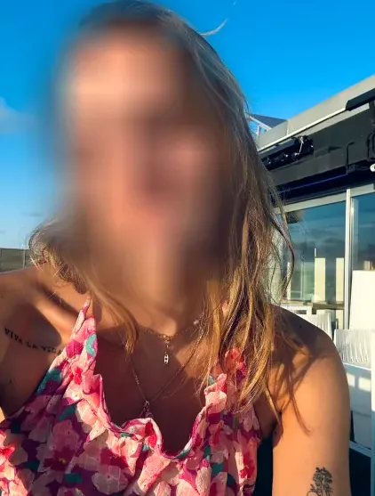 Annika, 29