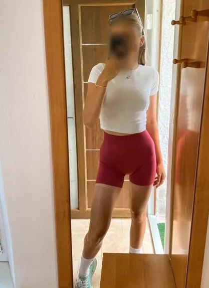 Gizem, 27