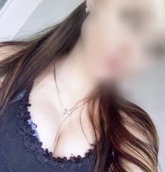 Greta, 26