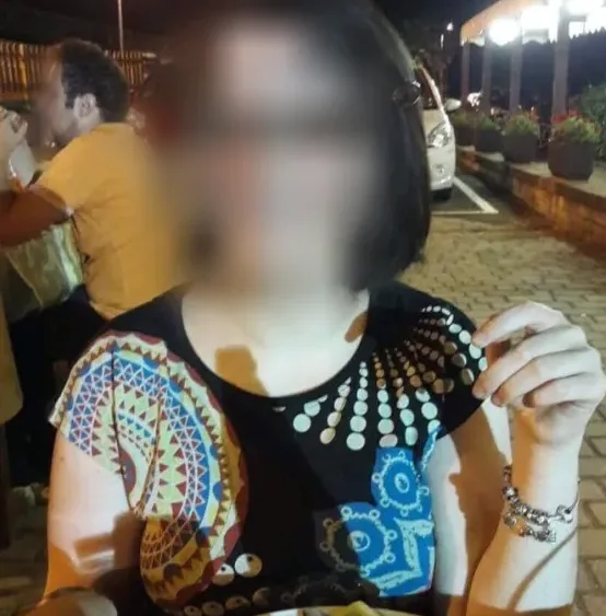 Hanna, 32