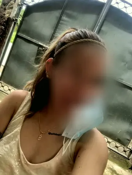 Kim, 37