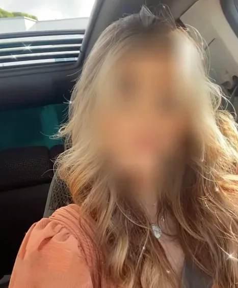 Marion, 28