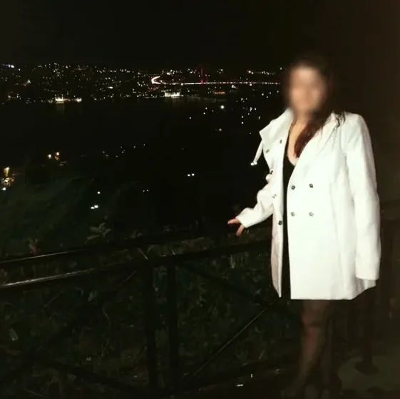 Marlene, 32
