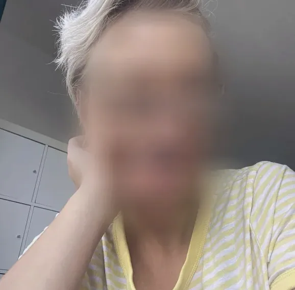 Nadja, 29