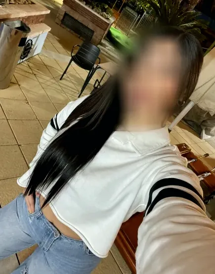 Ramona, 24