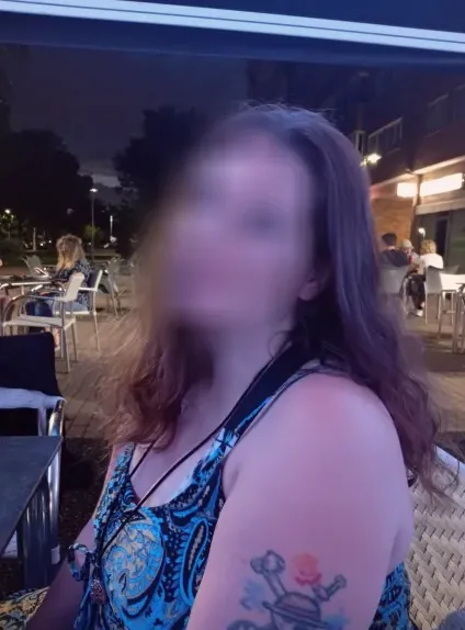 Yasmin, 34